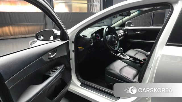 Kia Come New K3 id 3924274 из Кореи 20