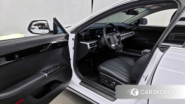 Hyundai Grandeur (GN7) id 4222601 из Кореи 37