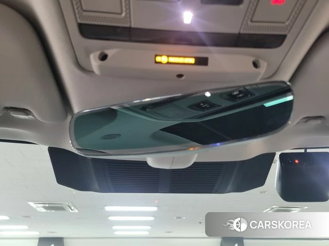 Land Rover Defender (L663) id 3963525 из Кореи 20