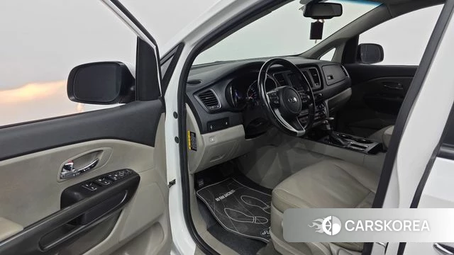 Kia The New Carnival id 4377708 из Кореи 20