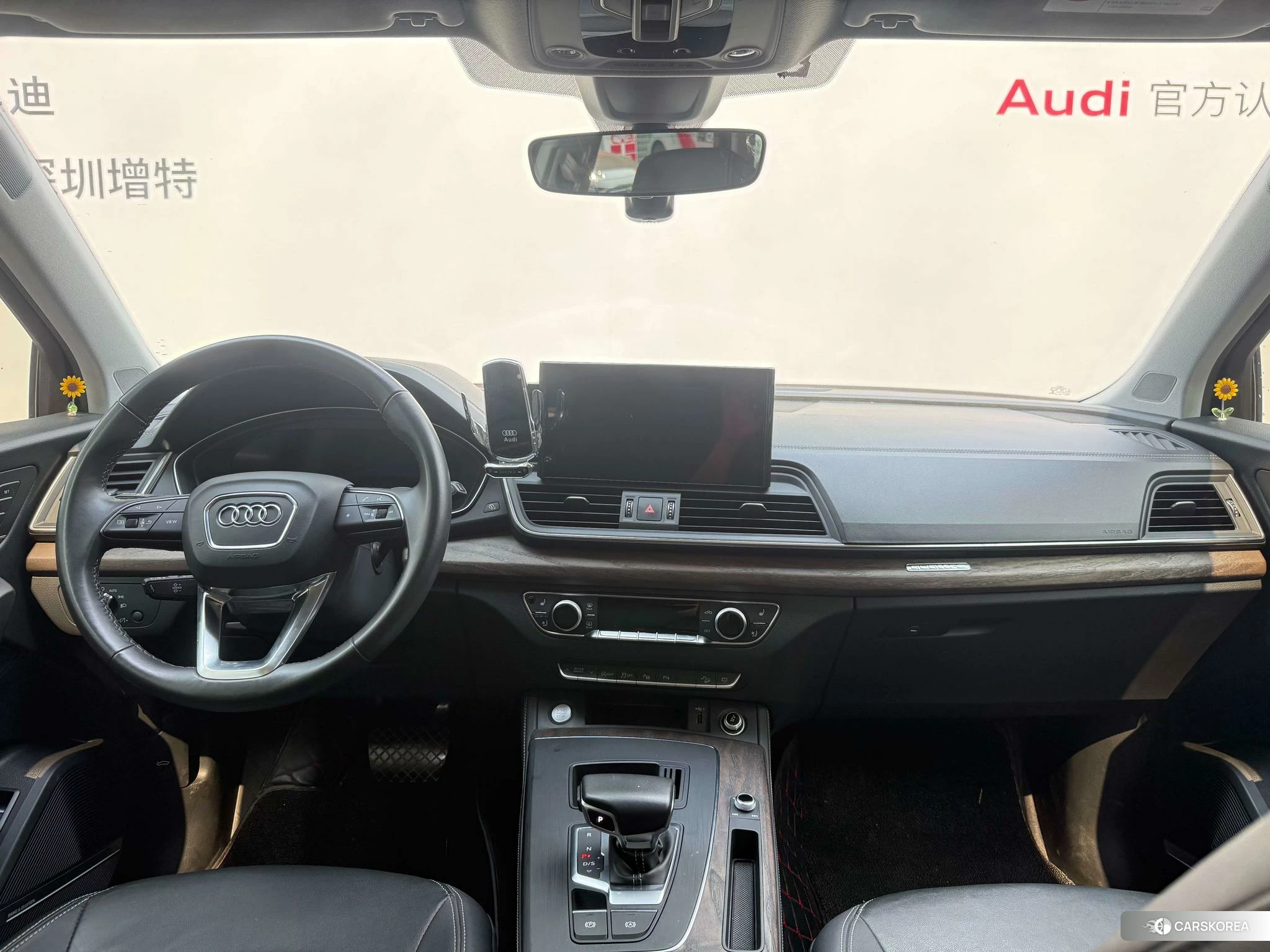 Audi Q5L id 4440952 из Китая 23