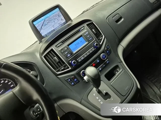 Hyundai The New Grand Starex id 3666688 из Кореи 18