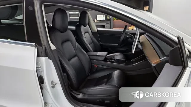 Tesla Model 3 id 3176156 из Кореи 20