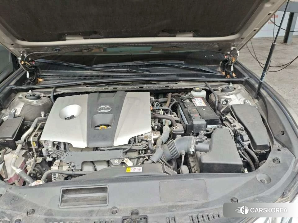 Lexus ES id 4441240 из Китая 13