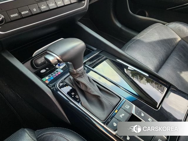 Kia Come New K7 id 4232893 из Кореи 20