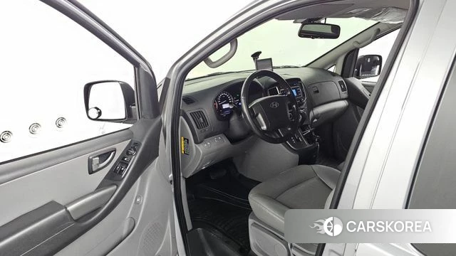 Hyundai The New Grand Starex id 4849109 из Кореи 20
