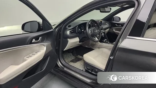 Genesis The New G70 id 3394483 из Кореи 20