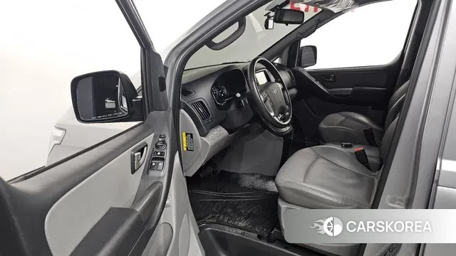 Hyundai The New Grand Starex id 3760639 из Кореи 20