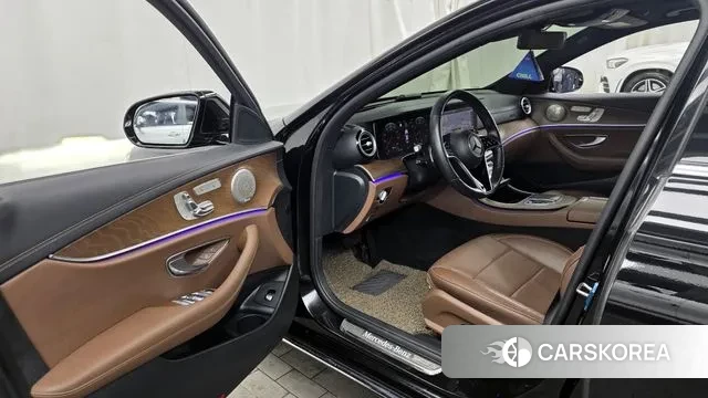 Mercedes-Benz E-Class W213 id 3741640 из Кореи 20