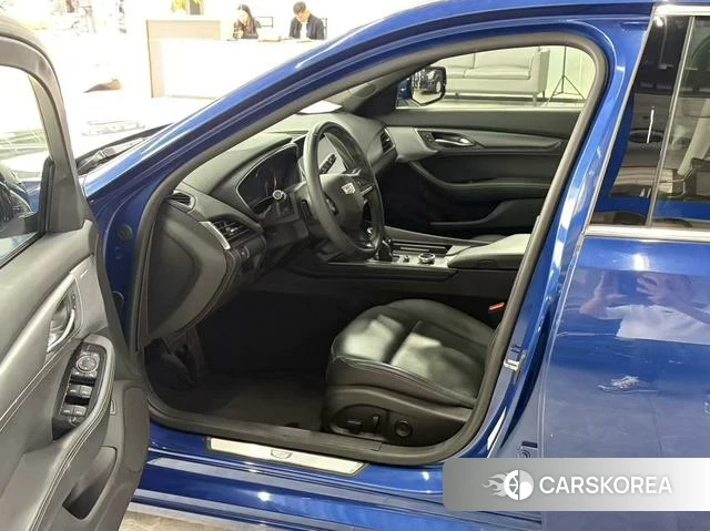 Cadillac CT5 id 4211075 из Китая 15