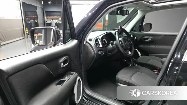 Jeep Renegade id 4609065 из Кореи 31