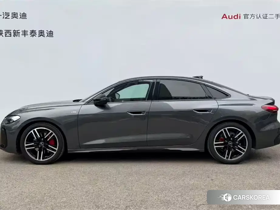 Audi A5L id 4559821 из Китая 26