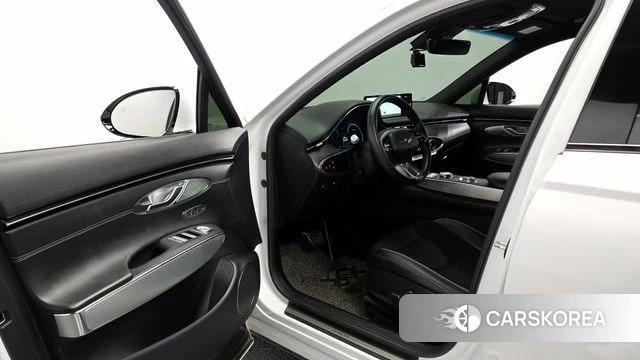 Genesis GV70 id 4401948 из Кореи 33
