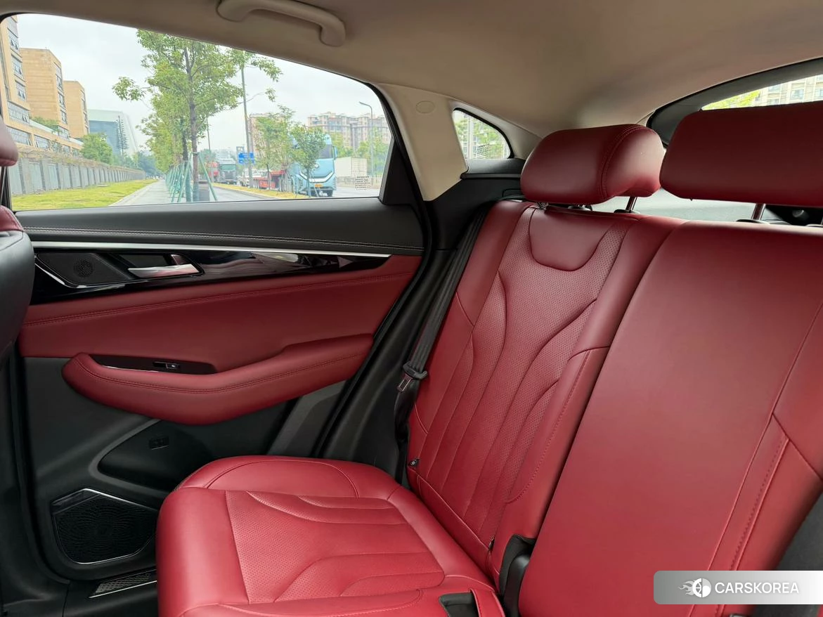 Chang'an CS85 COUPE id 4467987 из Китая 21
