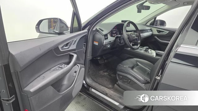 Audi Q7 (4M) id 4750996 из Кореи 36