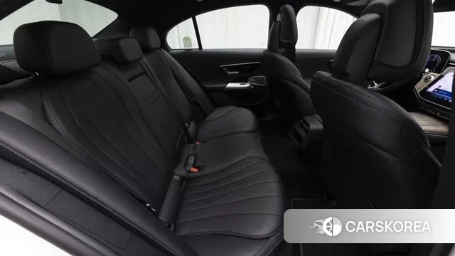 Mercedes-Benz E-Class W214 id 3689448 из Кореи 20