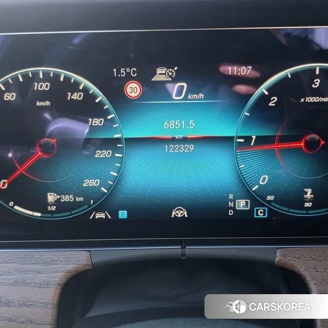 Mercedes-Benz E-Class W213 id 3706197 из Кореи 16