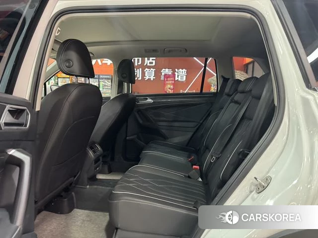 Volkswagen Tiguan L id 4272744 из Китая 27