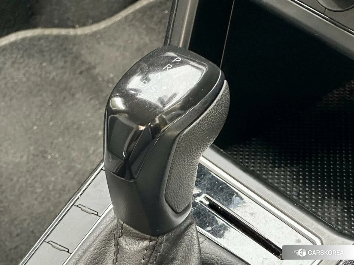 Volkswagen Lavida id 4440484 из Китая 12