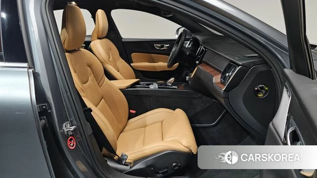 Volvo S60 3rd generation id 4317358 из Кореи 37