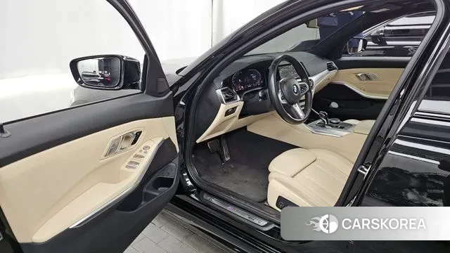 BMW 3 Series (G20) id 3432794 из Кореи 20