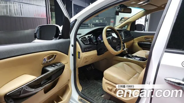 Kia The New Carnival id 2855537 из Кореи 20