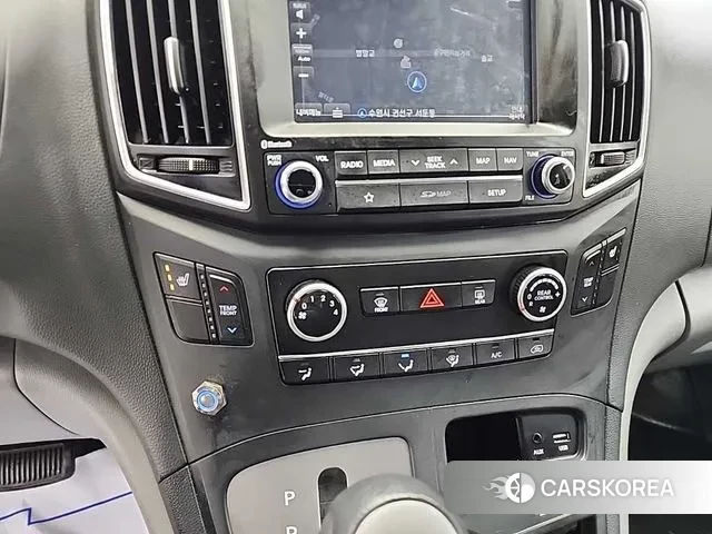 Hyundai The New Grand Starex id 3647037 из Кореи 20