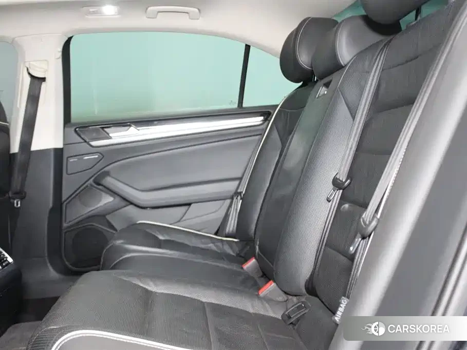 Volkswagen Huiang id 4576849 из Китая 15