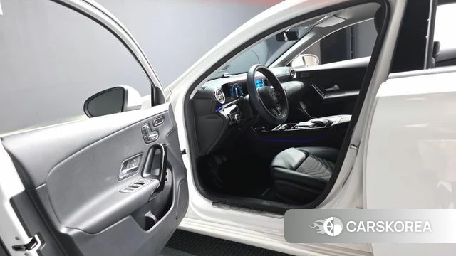 Mercedes-Benz A-Class W177 id 4446748 из Кореи 20