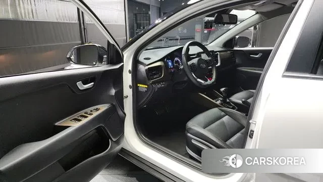 Kia Stonic id 3045679 из Кореи 20