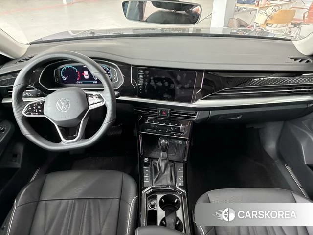 Volkswagen Passat id 4263200 из Китая 15
