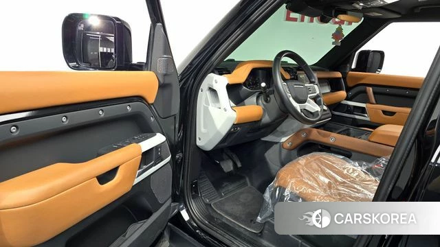 Land Rover Defender (L663) id 4541297 из Кореи 31