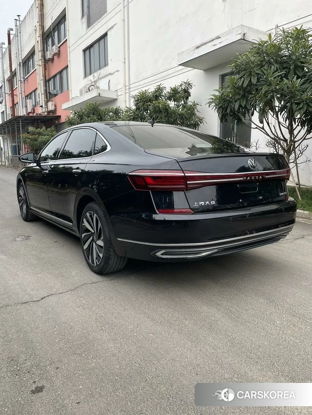 Volkswagen Passat id 4335048 из Китая 16