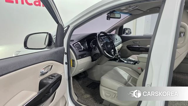 Kia The New Carnival id 3942975 из Кореи 20