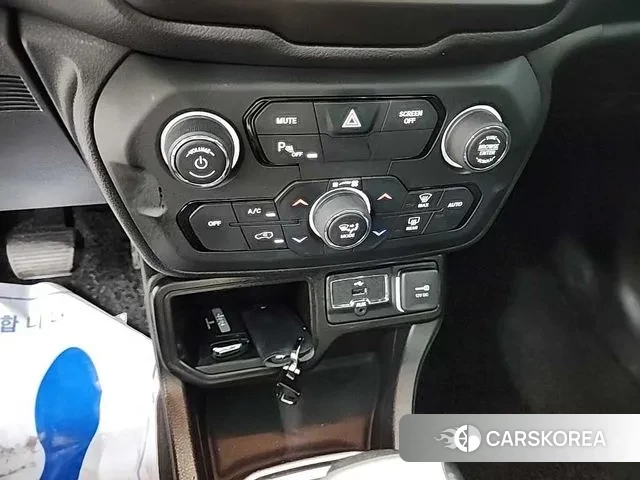 Jeep Renegade id 3094277 из Кореи 19