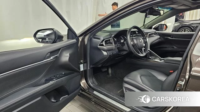Toyota Camry (XV70) id 4520912 из Кореи 20