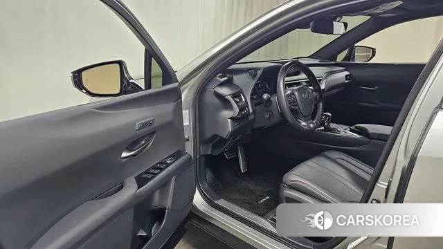 Lexus UX250h id 3053812 из Кореи 20