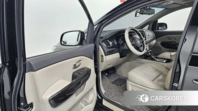 Kia The New Carnival id 3608187 из Кореи 20