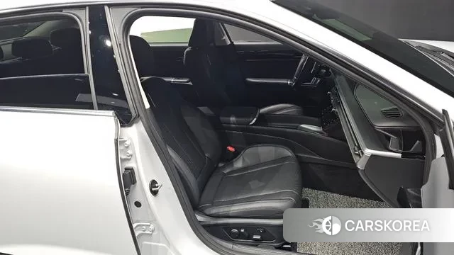 Hyundai Grandeur (GN7) id 3347276 из Кореи 20