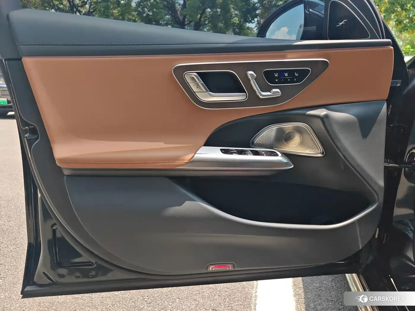 Mercedes-Benz E-Class id 4629450 из Китая 19