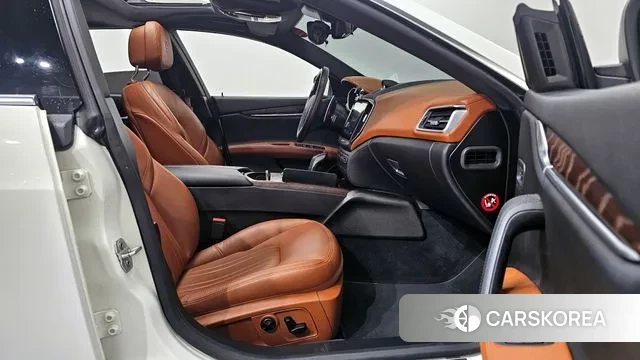 Maserati Ghibli id 3772032 из Кореи 20