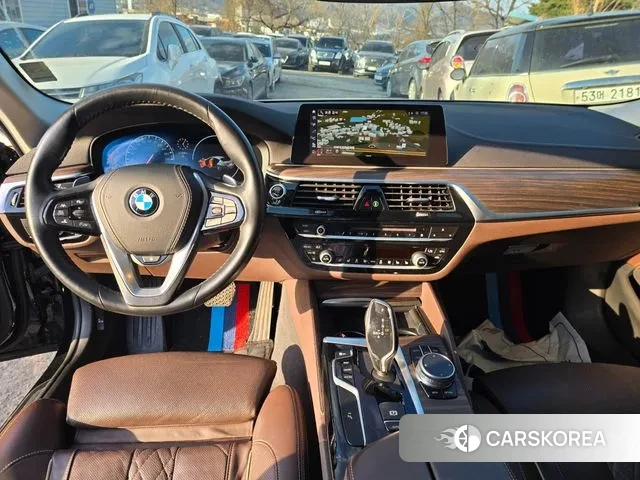 BMW 5 Series (G30) id 3736857 из Кореи 19