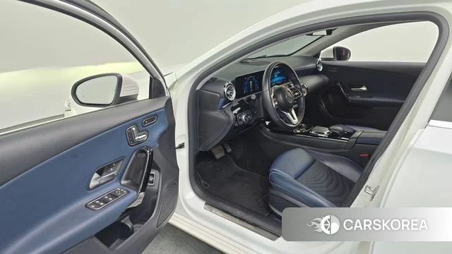 Mercedes-Benz A-Class W177 id 3885711 из Кореи 20