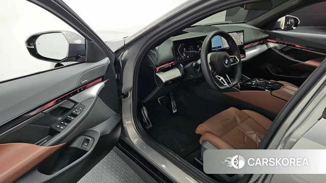 BMW 5 Series (G60) id 4222598 из Кореи 20