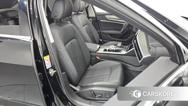 Audi A6 (C8) id 3696593 из Кореи 20