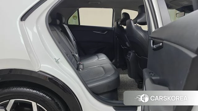 Kia Di Ol Nu Niro id 4579960 из Кореи 31
