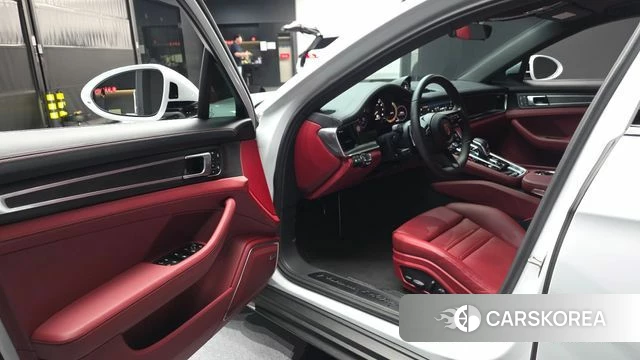 Porsche Panamera (971) id 4381699 из Кореи 30