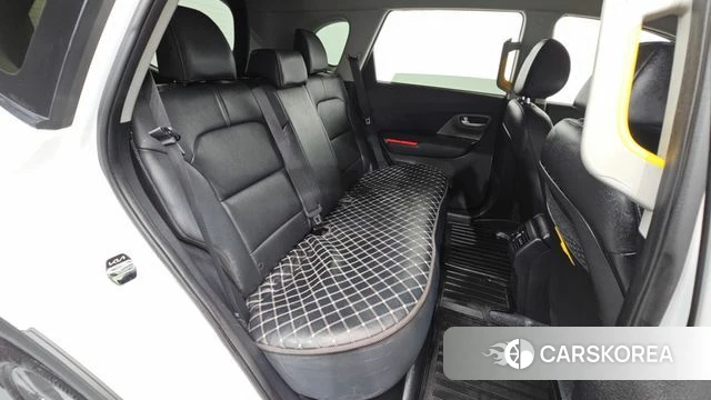 Kia Niro Plus id 4635841 из Кореи 32