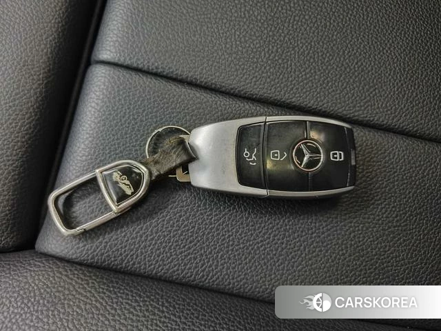 Mercedes-Benz Class A id 4365845 из Китая 44