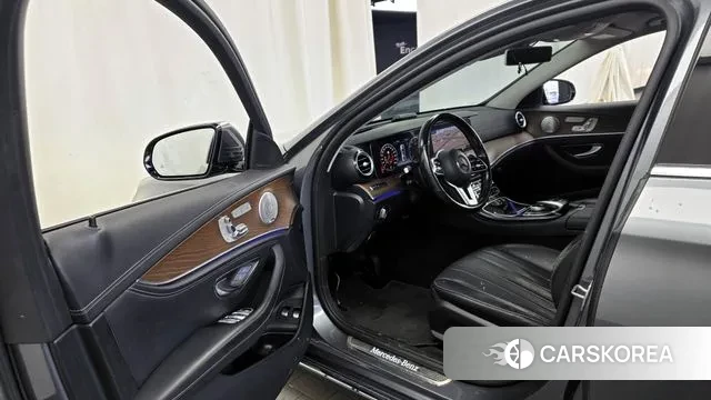 Mercedes-Benz E-Class W213 id 3312705 из Кореи 20